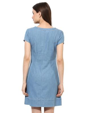 embroidered patch denim dress - 15570144 - Standard Image - 3