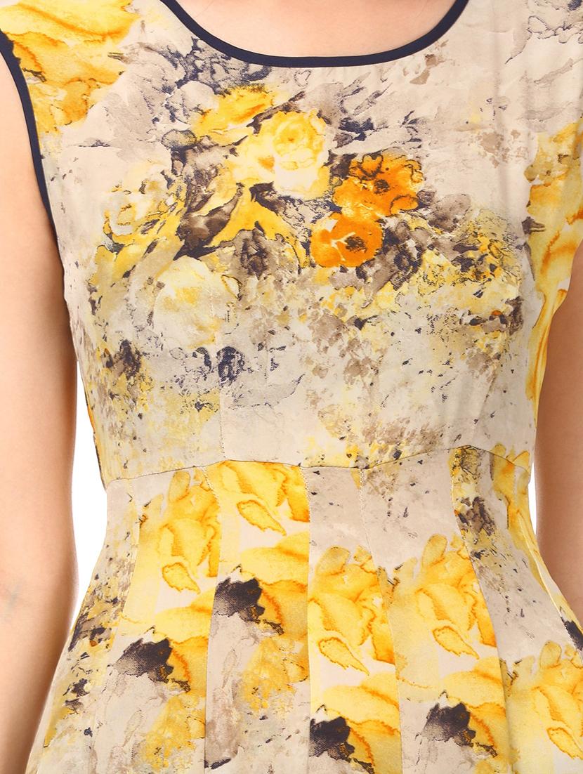 anarkali floral kurta - 15578406 - Zoom Image - 4
