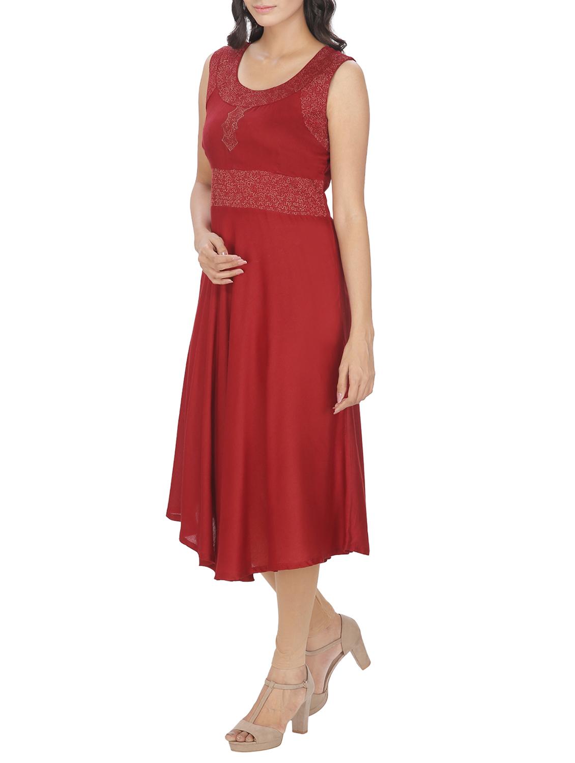 flared embroidered kurta - 15579123 - Zoom Image - 2