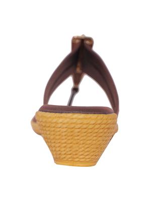 brown toe separator wedges - 15601832 - Standard Image - 3