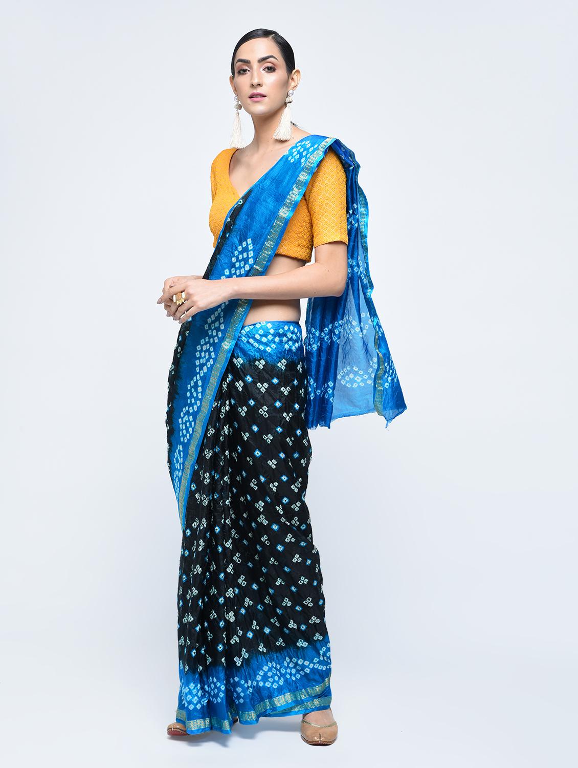 Zari bordered bandhani saree with blouse - 15606526 - Zoom Image - 1