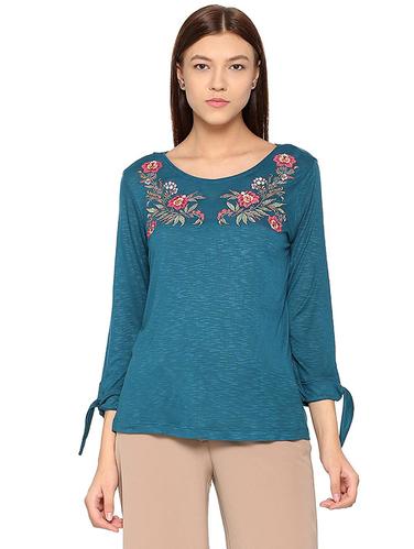 side tie up sleeved embroidered top - 15610756 - Very Small Image - 1