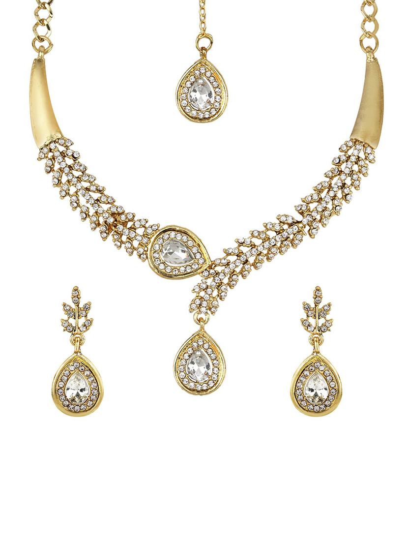 Gold Tone Necklace, Earrings & Maangteeka Set - 15612529 - Zoom Image - 1