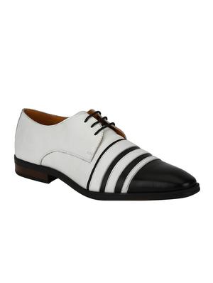 white Leather lace-up derbys - 15613368 - Standard Image - 1