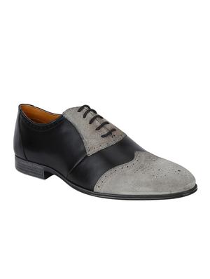 black Leather lace-up brouges - 15613390 - Standard Image - 1