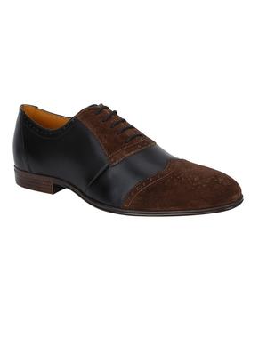 black Leather lace-up brouges - 15613391 - Standard Image - 1