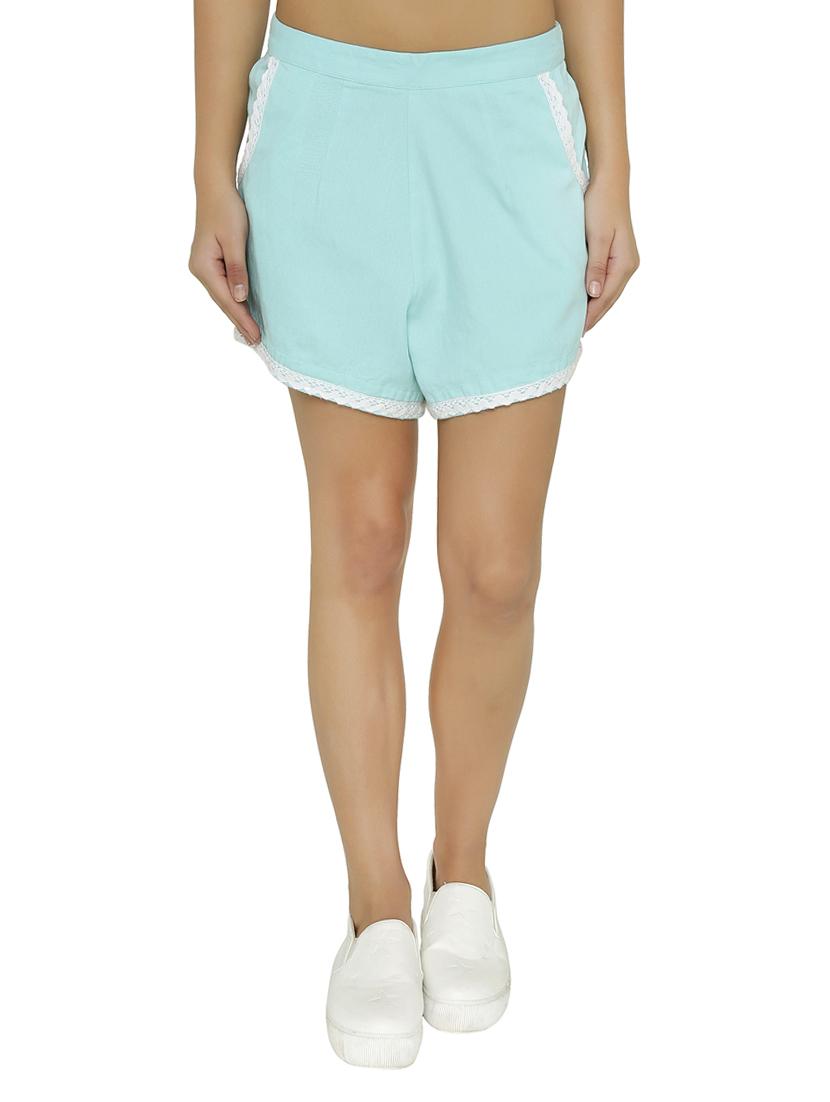 Contrast lace mid waist shorts - 15614571 - Zoom Image - 1