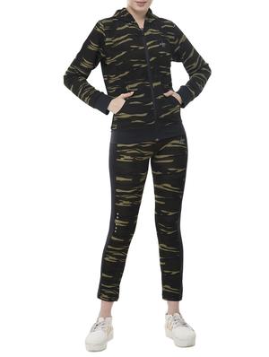 camouflage print active wear set - 15614700 - Standard Image - 1