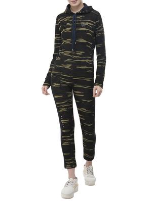 camouflage print active wear set - 15614702 - Standard Image - 1