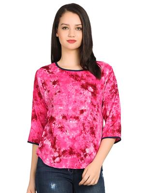 piping detail tie and dye top - 15615543 - Standard Image - 1