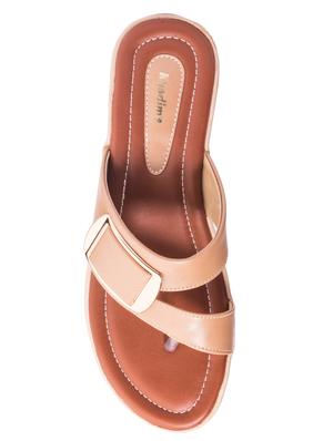 beige toe separator wedges - 15615667 - Standard Image - 4