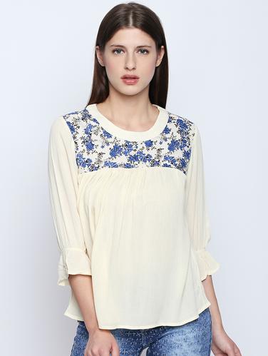 floral yoke gathered detail top - 15616950 - Very Small Image - 1