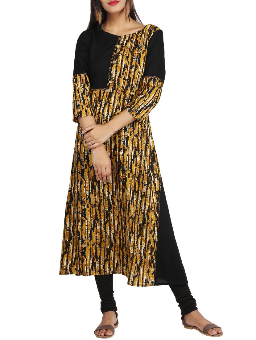 Printed a-line kurta with tassels - 15620863 - Zoom Image - 1
