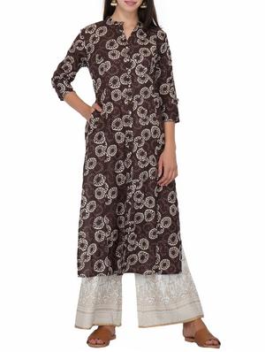 Printed slit straight kurta - 15620864 - Standard Image - 1