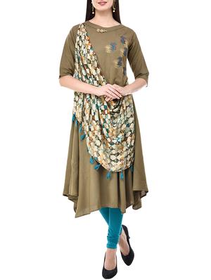 Asymmetric drape embroidered kurta - 15621503 - Standard Image - 1