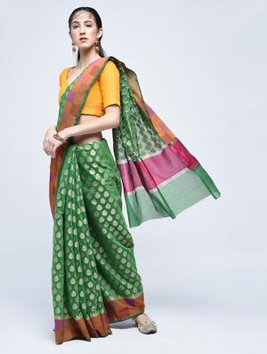 checkered border banarasi saree with blouse - 15622880 - Standard Image - 1