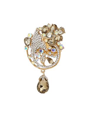 gold metal brooch - 15627790 - Standard Image - 1