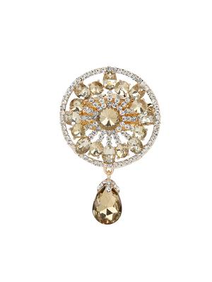 gold metal brooch - 15627796 - Standard Image - 1
