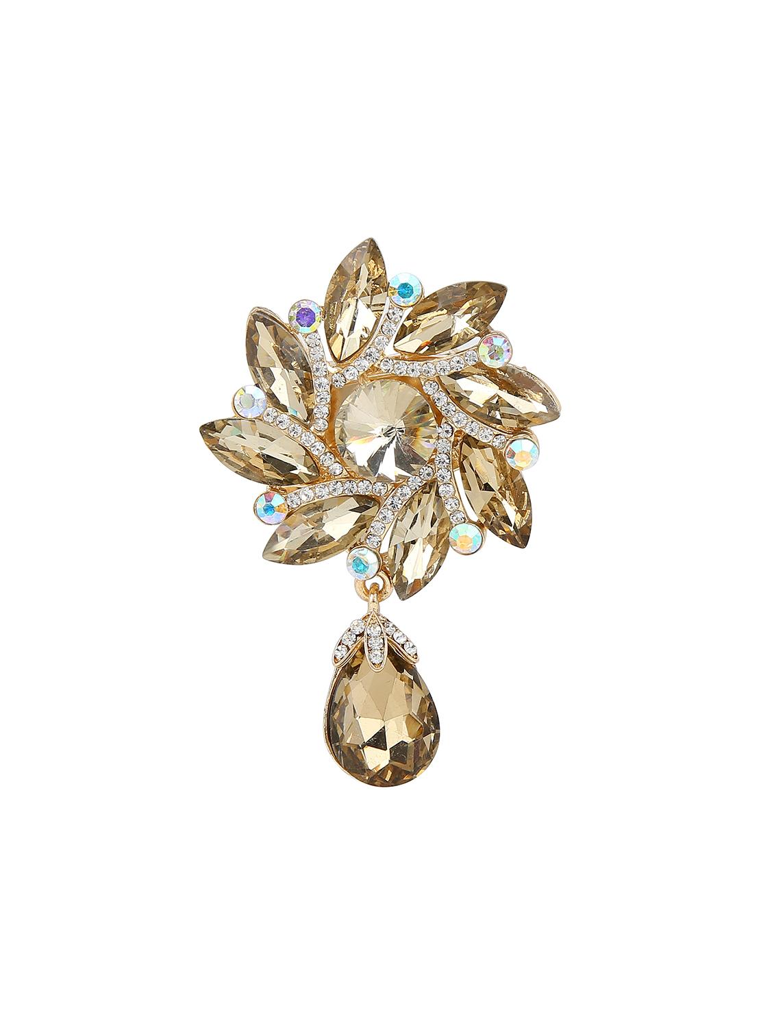 gold metal brooch - 15627820 - Zoom Image - 1