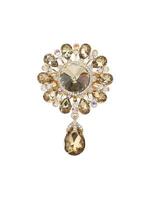 gold metal brooch - 15627826 - Standard Image - 1