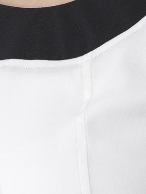 cutwork detail contrast asymmetric top - 15627973 - Standard Image - 4
