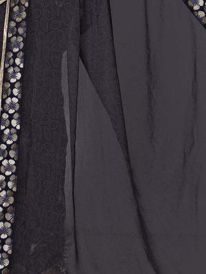 silver bordered printed saree with blouse - 15628264 - Standard Image - 3