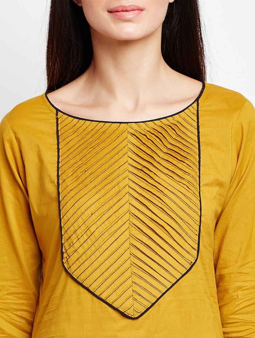 pintucks yoke desing kurta with palazzo set - 15634880 - Zoom Image - 4