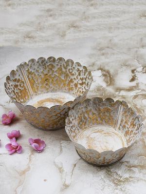 color palette distress gold planters set of 2 - 15641744 - Standard Image - 2