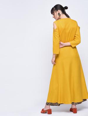 cold shoulder flared kurta with tassels - 15642080 - Standard Image - 3