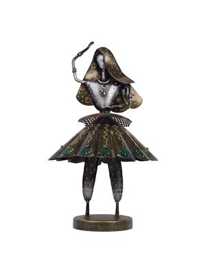 decorative statue - 15645099 - Standard Image - 2