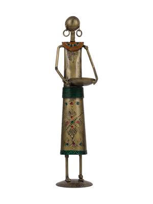 decorative statue - 15645112 - Standard Image - 2