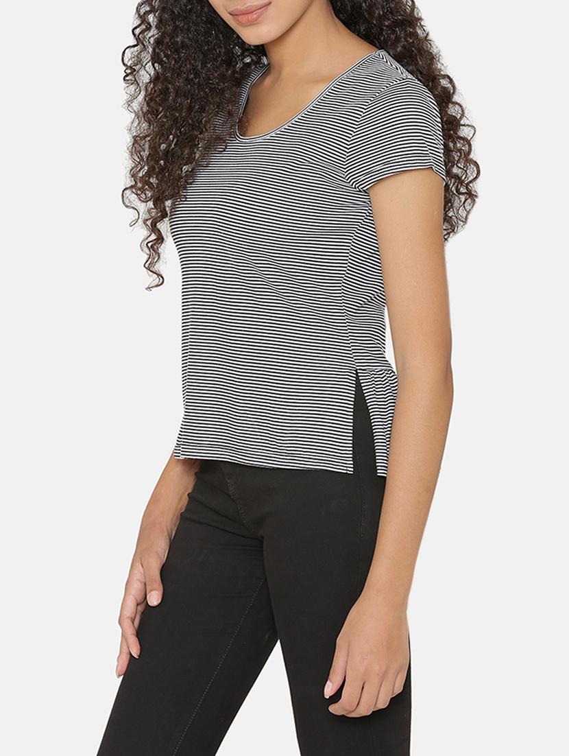 side slit gathered back hem striped top - 15646170 - Zoom Image - 2