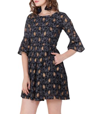 pocket detail pleated dress - 15650875 - Standard Image - 3