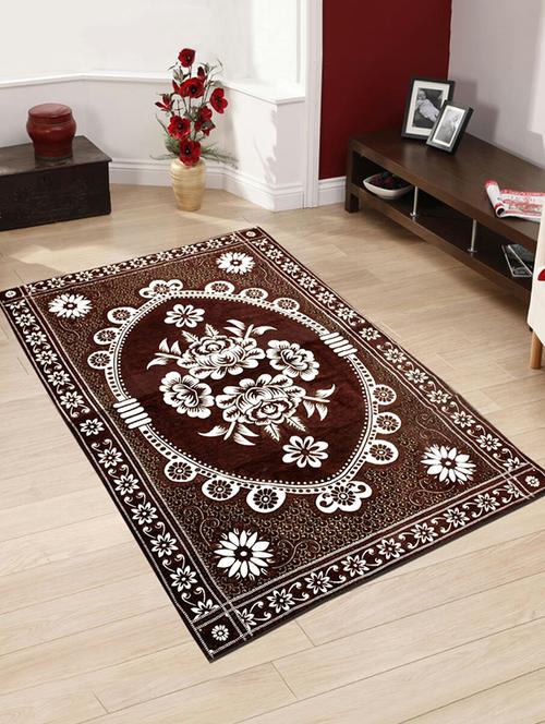 classic chennile carpets by homesense. size:5x7 feets - 15651272 - Standard Image - 1