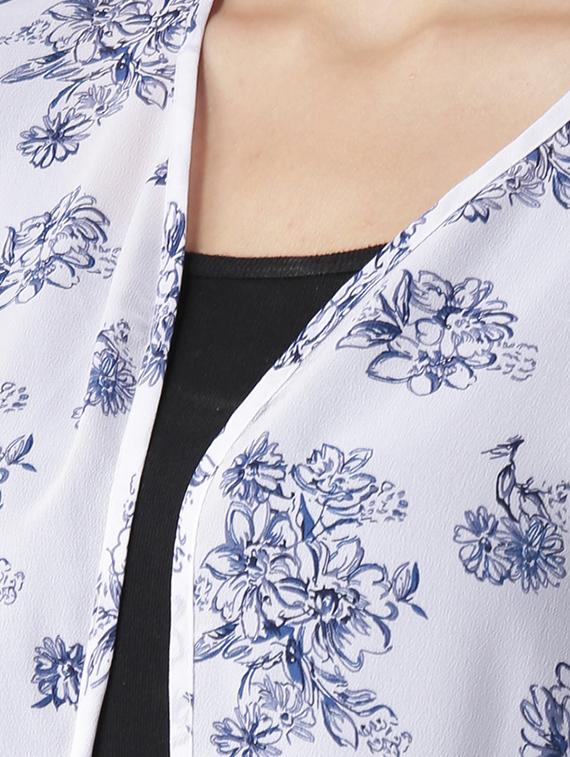 slit sleeved asymmetric floral shrug - 15652182 - Zoom Image - 4