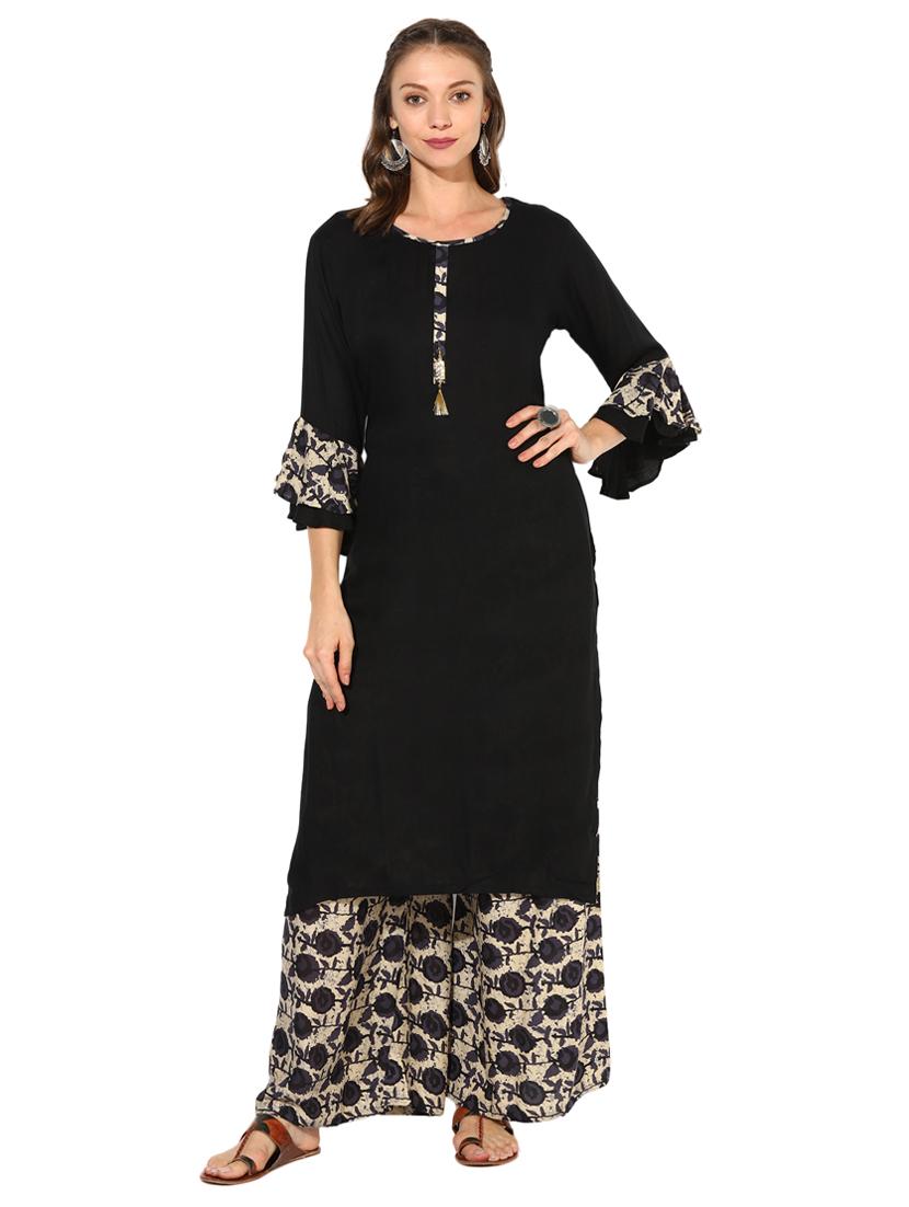 Printed layered bell sleeved kurta with palazzo set - 15652552 - Zoom Image - 1