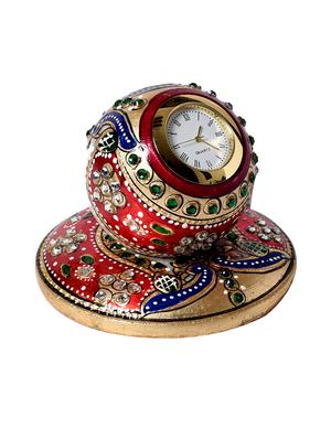 table watch - 15653203 - Standard Image - 3