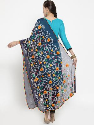 phulkari embroidred dupatta - 15678387 - Standard Image - 3