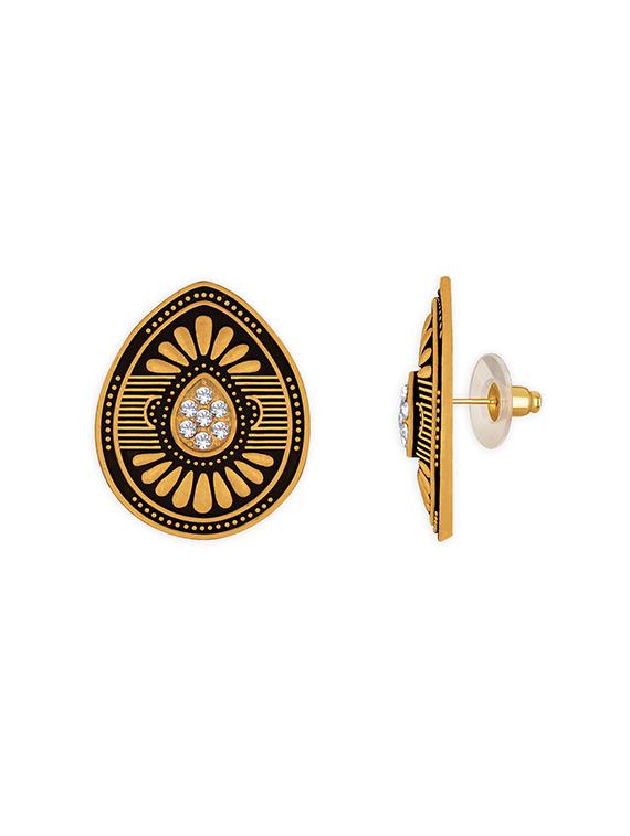 gold metal hoop earring - 15678644 - Zoom Image - 3