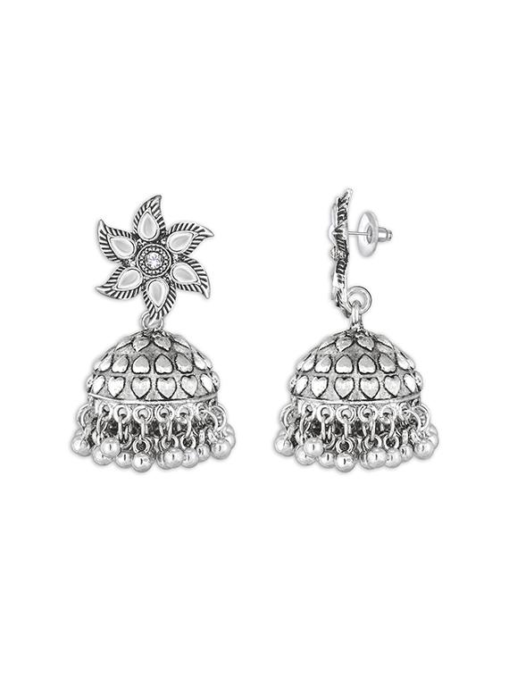 silver metal jhumka earring - 15678655 - Zoom Image - 3