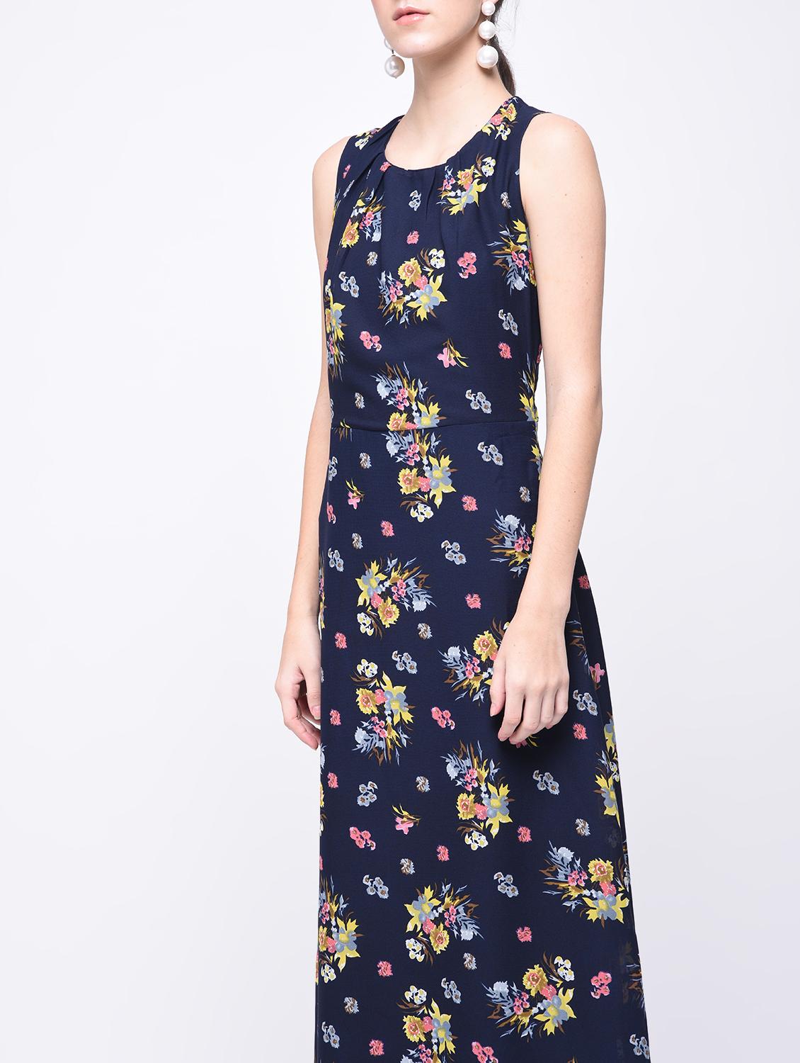 pleated neck floral dress - 15692015 - Zoom Image - 4