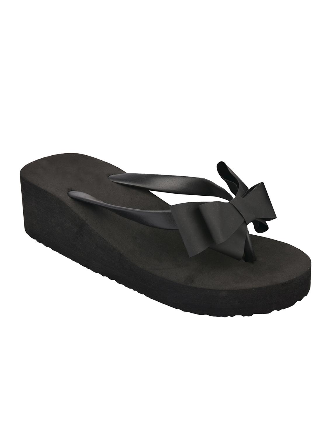 black toe separator flip flops - 15692293 - Zoom Image - 1