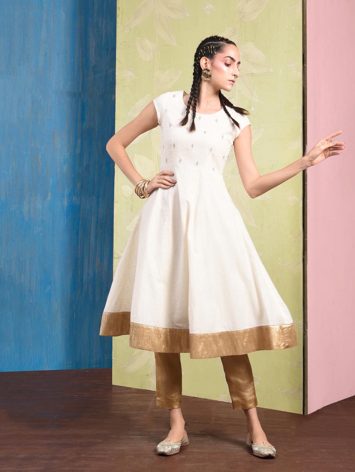 a-line embellished yoke hem detail kurta - 15692963 - Zoom Image - 1