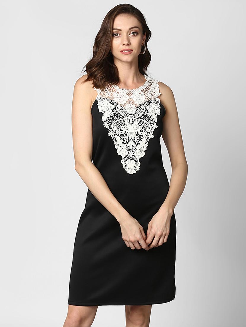 crochet yoke bodycon dress - 15695667 - Zoom Image - 1