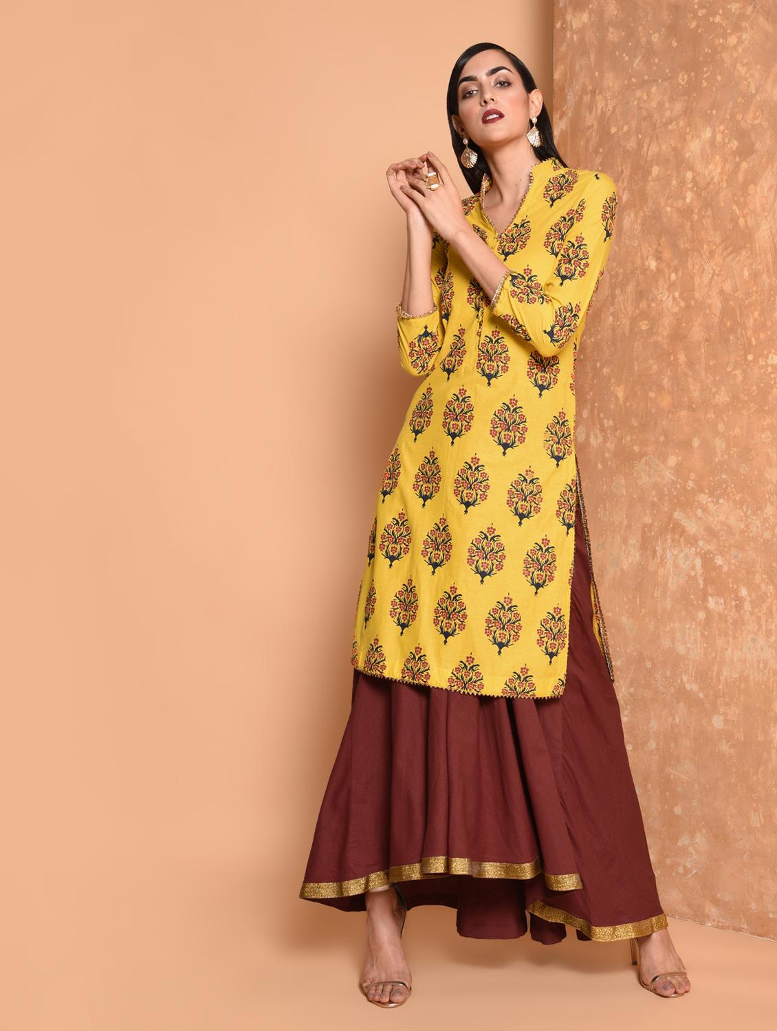 gota patti kurta with burgundy palazzo set - 15697548 - Zoom Image - 1