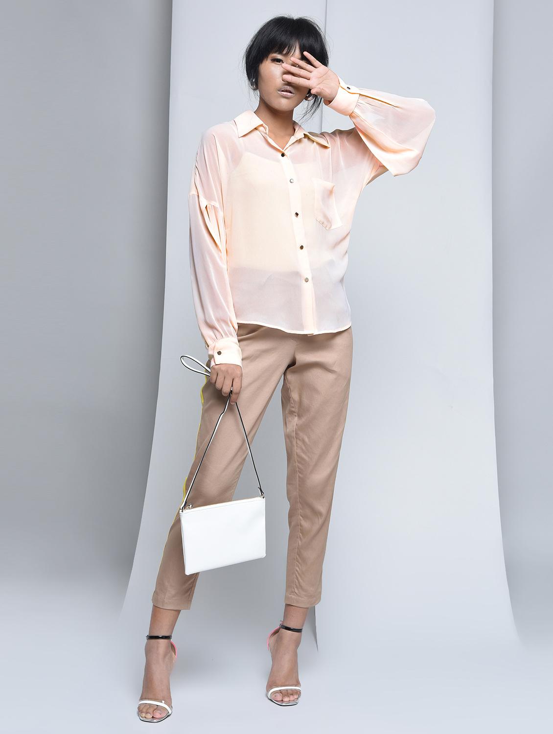 slit sleeved patch pocket detail shirt - 15697659 - Zoom Image - 4