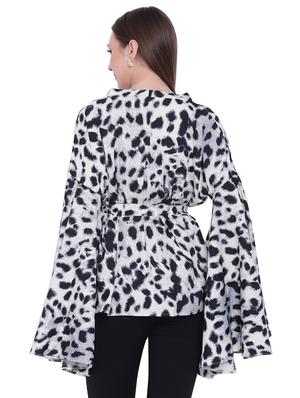 animal print asymmetric belted shrug - 15701643 - Standard Image - 3
