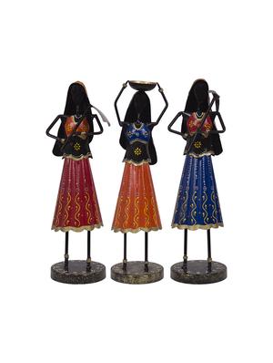 decorative showpiece - 15701702 - Standard Image - 2