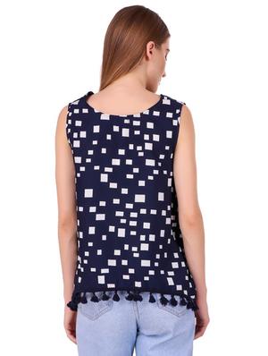 tasseled hem geometric print top - 15704728 - Standard Image - 3