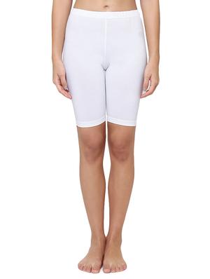 set of 3 mid waist shorts - 15708011 - Standard Image - 6